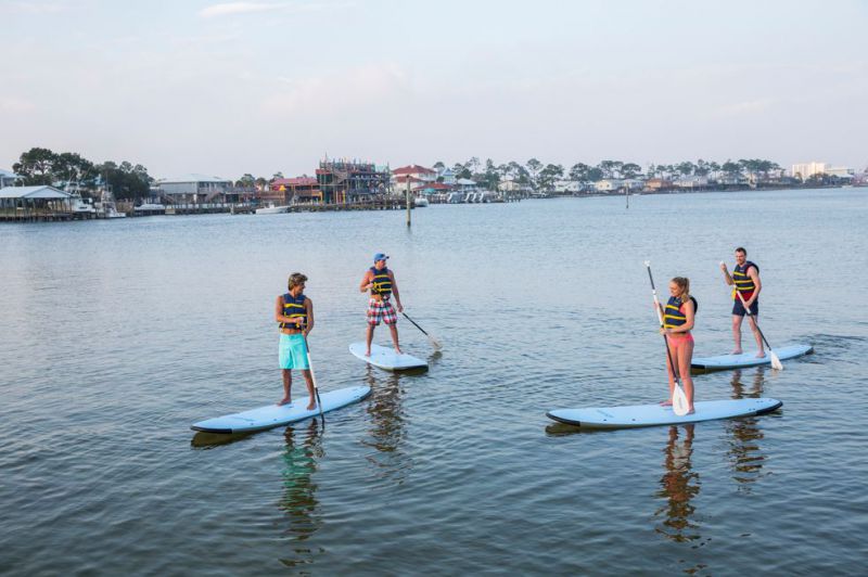 Riding paddle boards